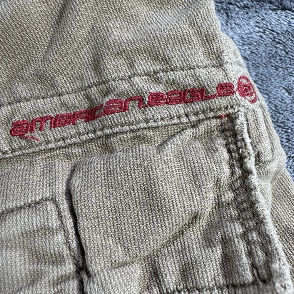 Vintage Y2K American Eagle Shorts Mens 30 Brown Military Skate 11